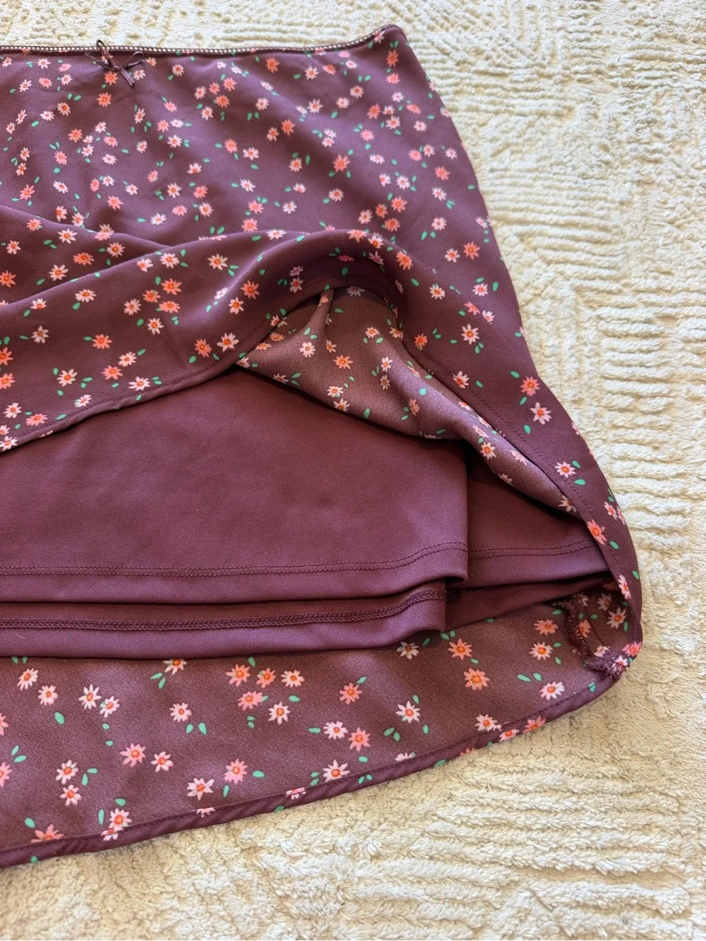 Wild Fable Burgundy Floral Double-Lined Mini Skirt Women’s Size Large - Picture 10 of 10